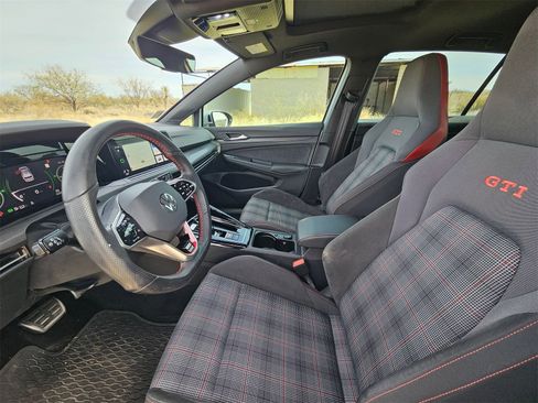 Used 2023 Volkswagen GTI SE image 10