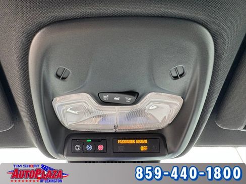 Used 2025 GMC Canyon Elevation w/ Convenience Package AWD/4WD image 33