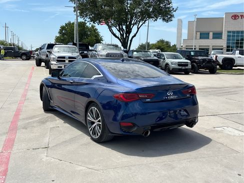 Used 2017 INFINITI Q60 3.0t AWD/4WD image 4