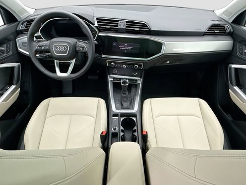 Used 2025 Audi Q3 2.0T Premium w/ Convenience Package image 13