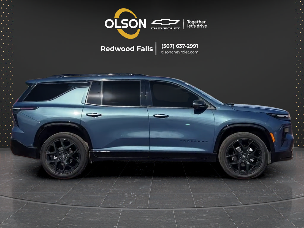 Used 2026 Chevrolet Traverse RS w/ LPO, Floor Liner Package AWD/4WD image 6