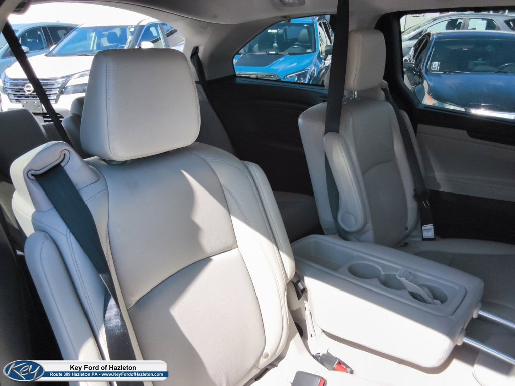 Used 2025 Honda Odyssey EX-L image 15