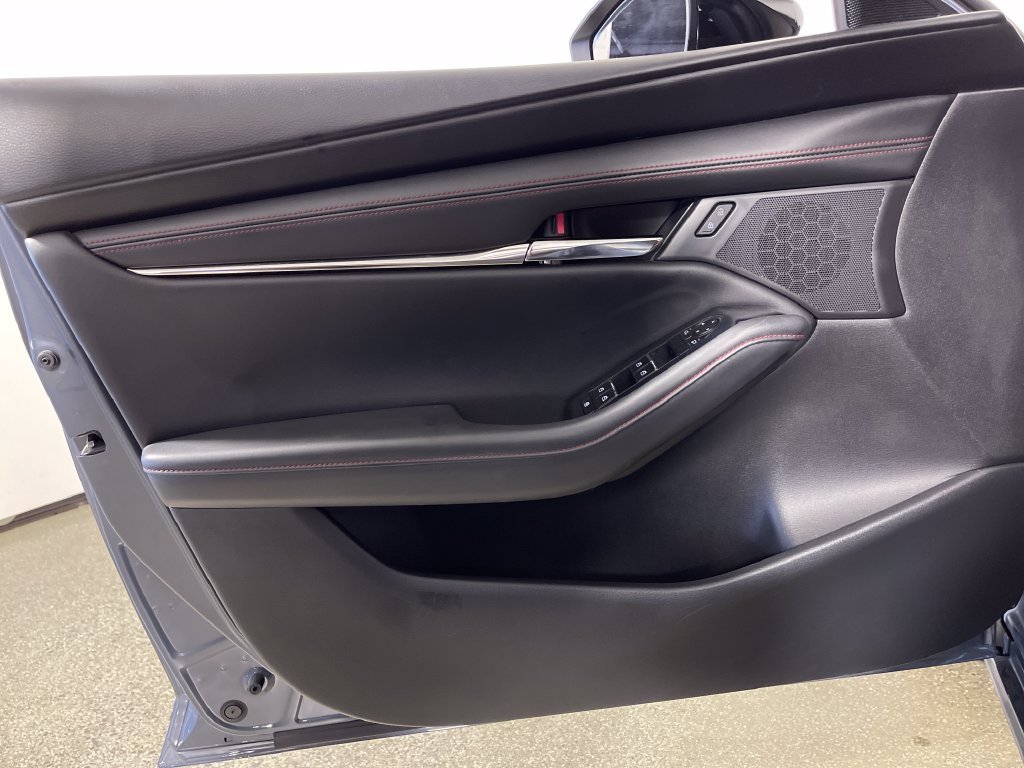 Used 2024 MAZDA MAZDA3 s AWD/4WD image 19