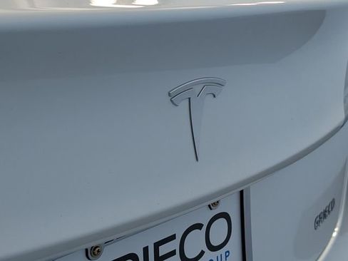 Used 2023 Tesla Model 3 Standard Range RWD image 10
