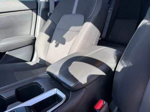 Used 2022 Nissan Sentra SV FWD image 27