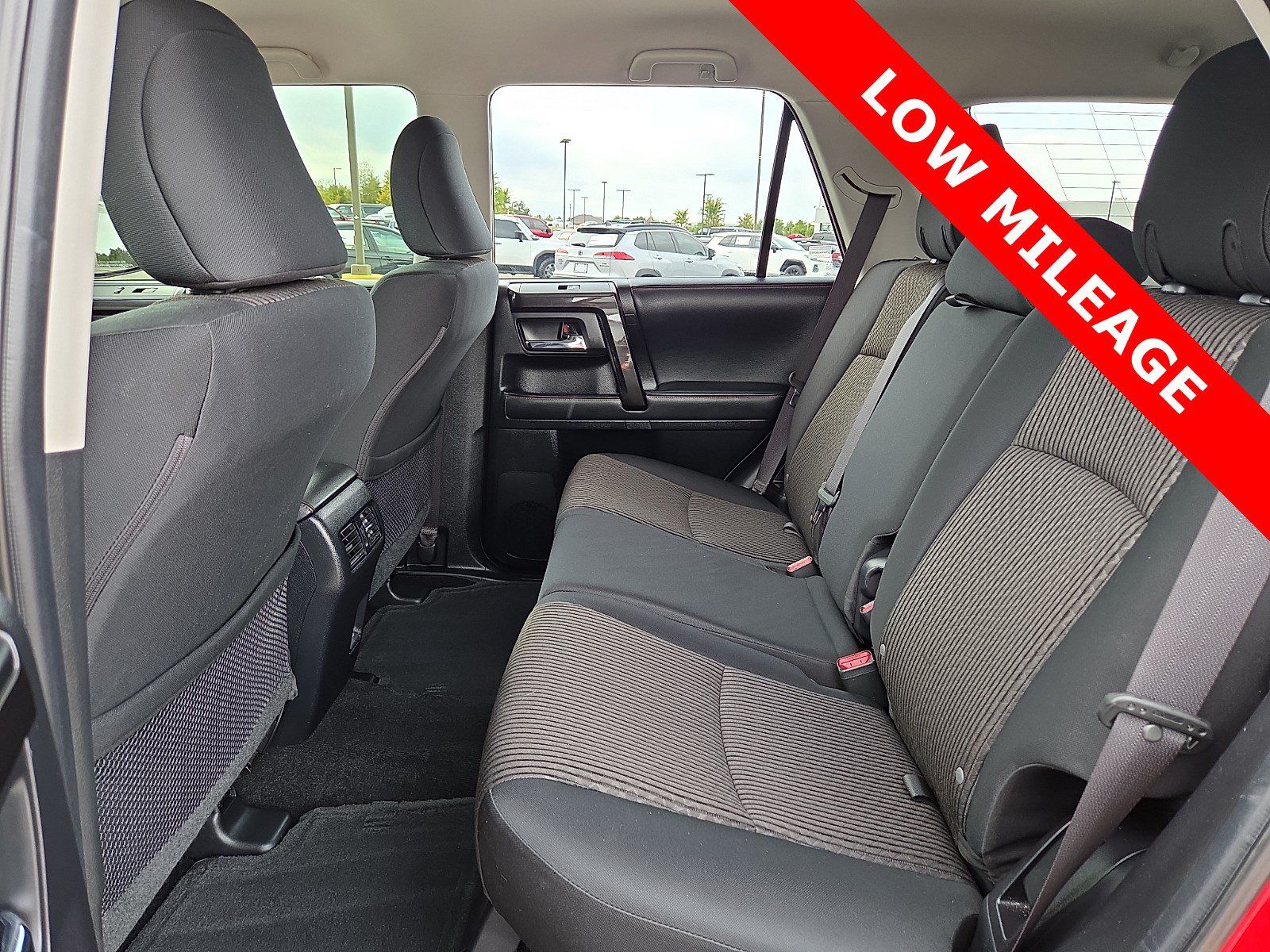 Used 2024 Toyota 4Runner TRD Off-Road AWD/4WD image 10