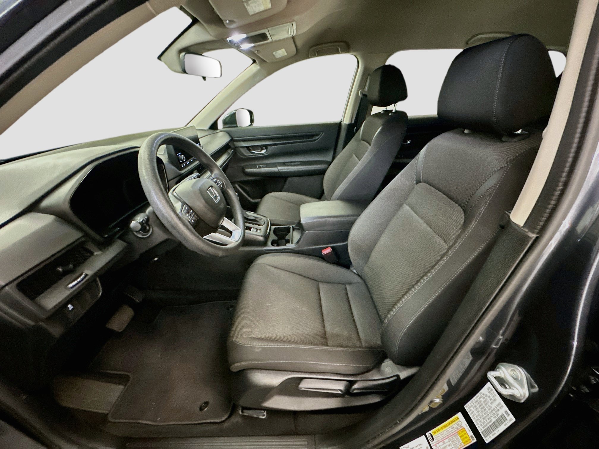 Used 2025 Honda CR-V LX image 13