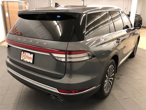 Used 2023 Lincoln Aviator AWD w/ Premium Package image 12