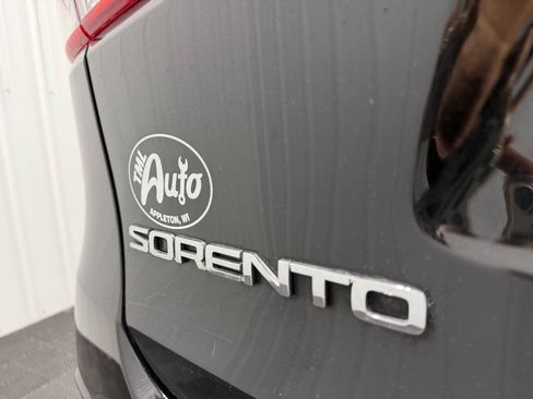 Used 2016 Kia Sorento LX AWD/4WD image 6
