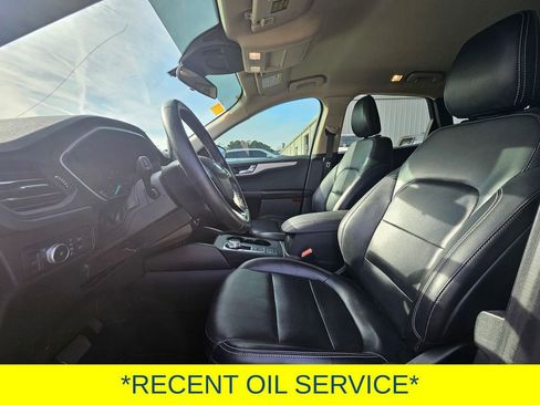 Used 2020 Ford Escape SEL image 17