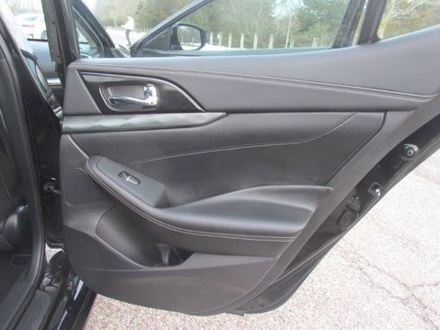 Used 2019 Nissan Maxima 3.5 SV w/ Floor Mat Group image 32
