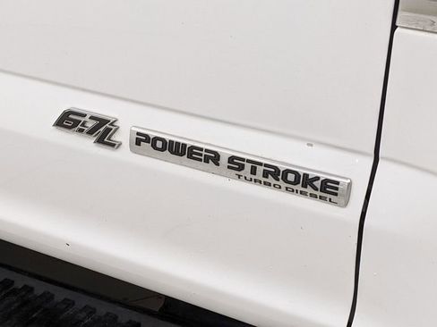 Certified 2022 Ford F350 XLT w/ FX4 Off-Road Package AWD/4WD image 36