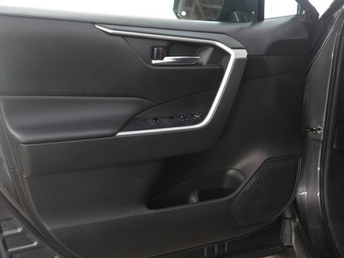 Used 2024 Toyota RAV4 XLE image 20