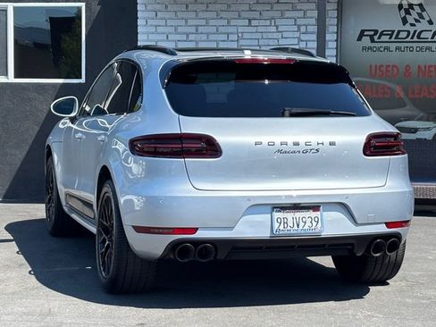 Used 2018 Porsche Macan GTS AWD/4WD image 18