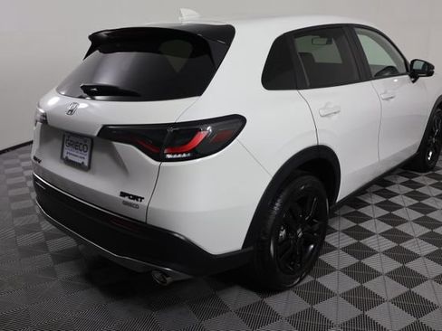 Certified 2026 Honda HR-V Sport image 8
