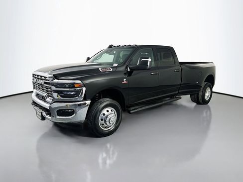 New 2026 RAM 3500 Tradesman AWD/4WD image 3