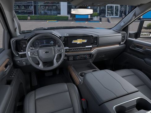 New 2026 Chevrolet Silverado 2500 LT w/ Trail Boss Package image 15