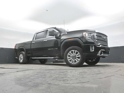 Used 2021 GMC Sierra 2500 Denali w/ Denali Ultimate Package AWD/4WD image 28