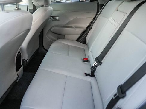 Used 2025 Hyundai Kona SEL FWD image 21