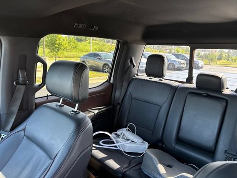 Used 2022 Ford F150 Lariat w/ Max Trailer Tow Package AWD/4WD image 7
