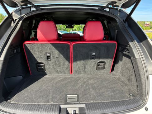 Used 2023 Acura MDX A-Spec image 18