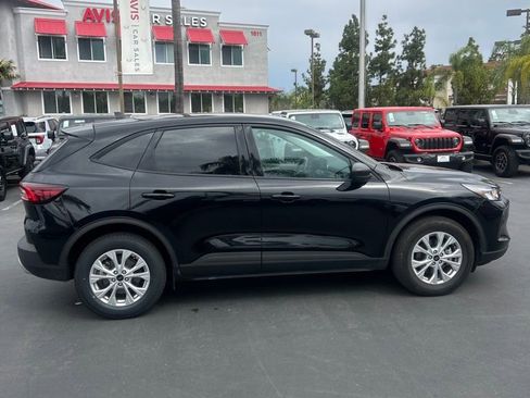 Used 2025 Ford Escape Active image 4