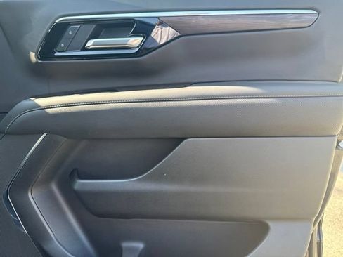 Used 2025 Chevrolet Tahoe Premier w/ Sun And Tow Package AWD/4WD image 48