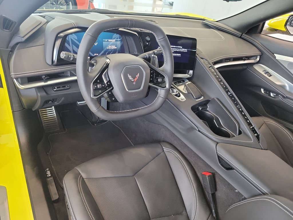 Used 2024 Chevrolet Corvette Stingray Preferred Conv w/ Z51 Performance Package RWD image 20