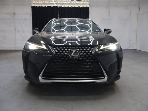Used 2020 Lexus UX 200 w/ Premium Package FWD image 2