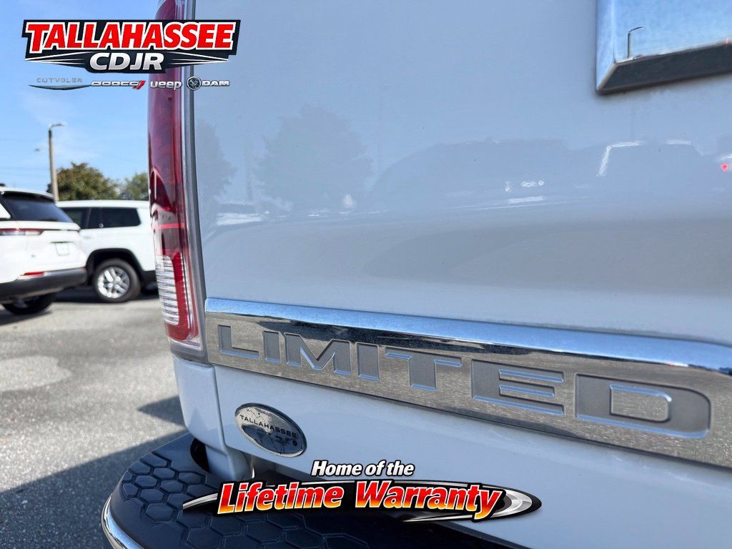 Used 2016 RAM 1500 Limited AWD/4WD image 6