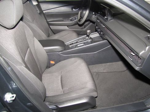 Certified 2023 Honda Accord EX image 20