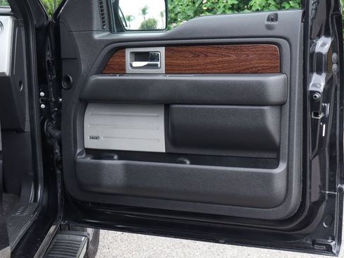 Used 2014 Ford F150 Lariat w/ Equipment Group 502A Luxury RWD image 39