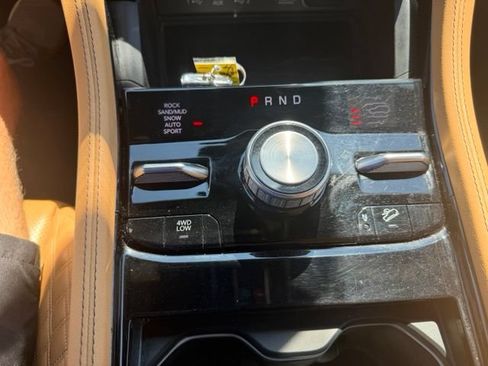 Used 2024 Jeep Grand Cherokee L Summit AWD/4WD image 33