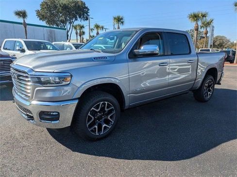 New 2026 Chrysler Pacifica Select image 23