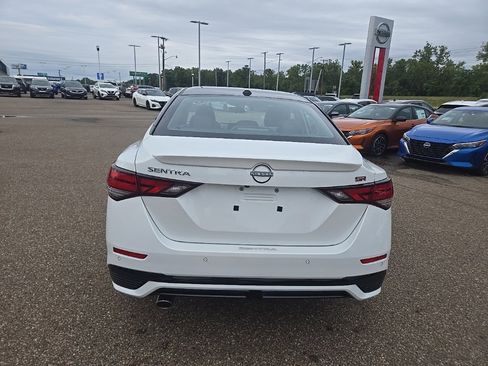 New 2025 Nissan Sentra SR w/ SR Premium Package image 6
