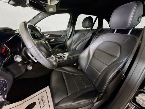 Used 2018 Mercedes-Benz GLC 300 4MATIC image 21