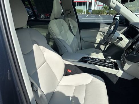 Used 2023 Volvo XC90 B6 Core w/ Protection Package Premier AWD/4WD image 30