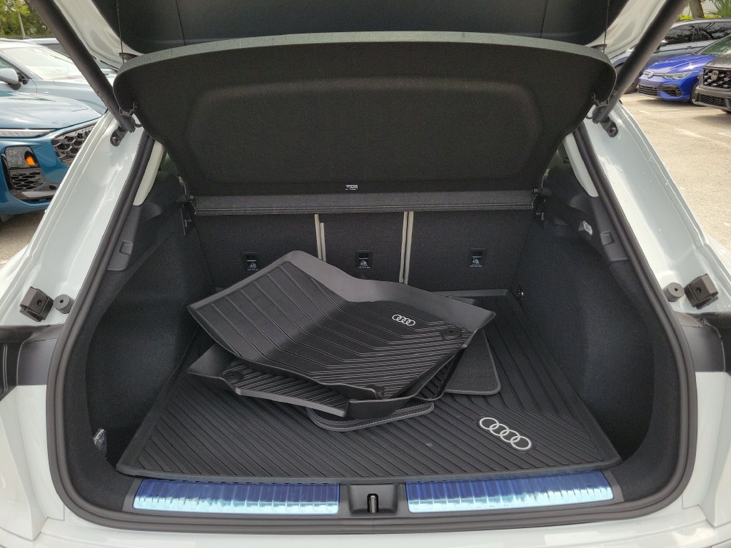 New 2026 Audi Q3 quattro 2.0T AWD/4WD image 30