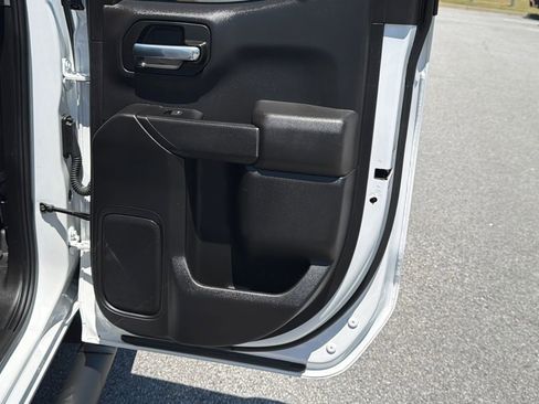 Used 2025 Chevrolet Silverado 1500 W/T w/ WT Value Package RWD image 16