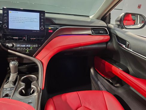 Used 2024 Toyota Camry XSE image 11