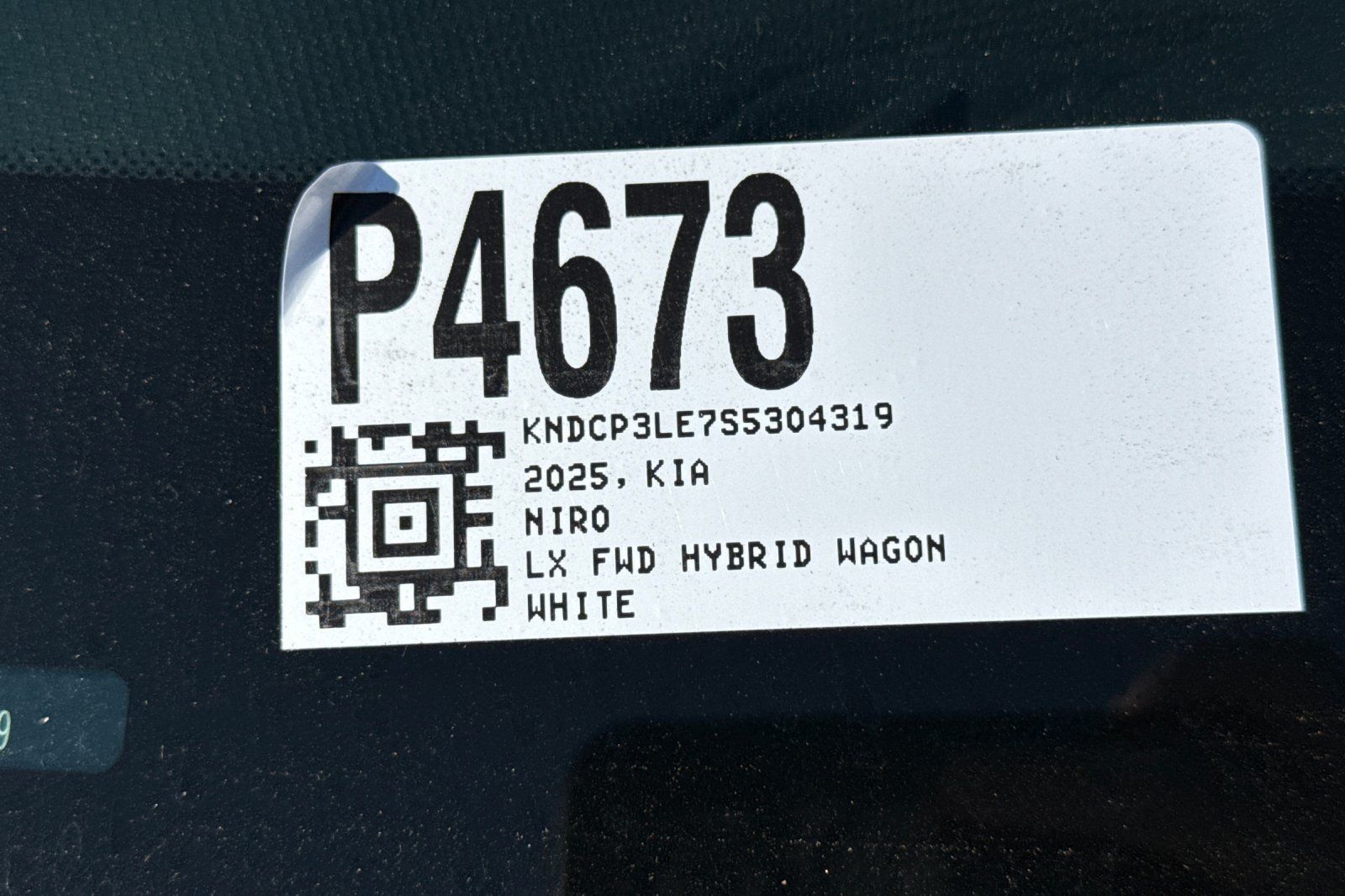 Used 2025 Kia Niro LX FWD image 27
