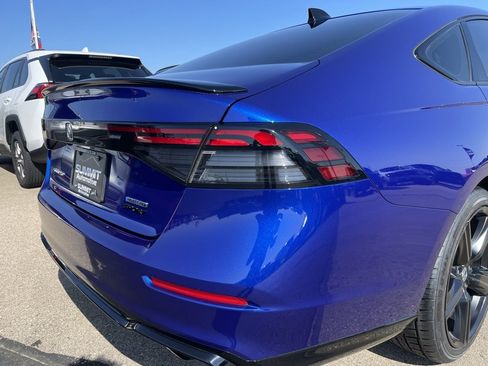 Used 2023 Honda Accord Sport image 31