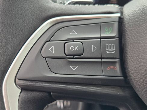 New 2026 Jeep Grand Cherokee L Laredo RWD image 26
