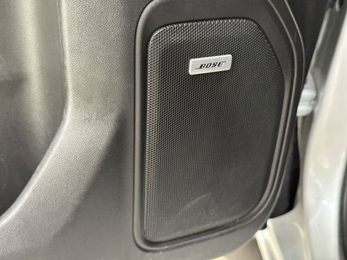 Used 2019 GMC Sierra 1500 SLT w/ SLT Premium Plus Package AWD/4WD image 23