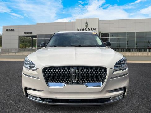 Certified 2022 Lincoln Aviator Reserve w/ Equipment Group 201A RWD image 8