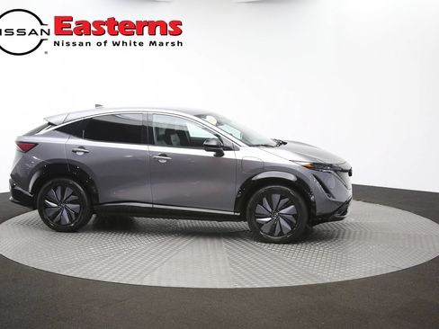 Used 2023 Nissan Ariya FWD image 46