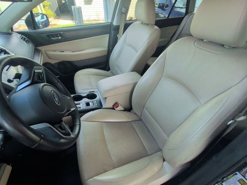 Used 2019 Subaru Outback 2.5i Limited AWD/4WD image 14