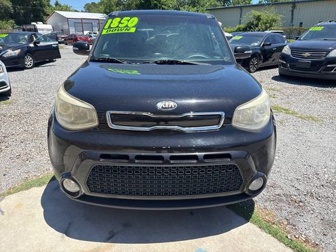 Used 2014 Kia Soul ! w/ Sun & Sound Package FWD image 2