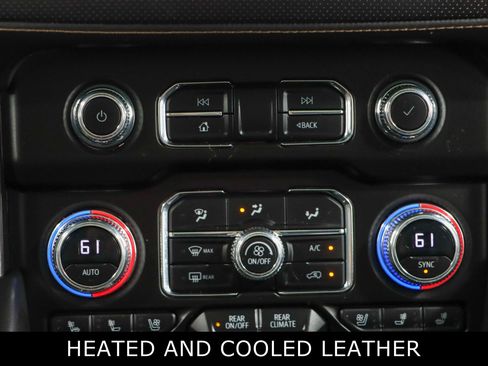 Used 2023 GMC Yukon AT4 w/ AT4 Premium Package AWD/4WD image 21