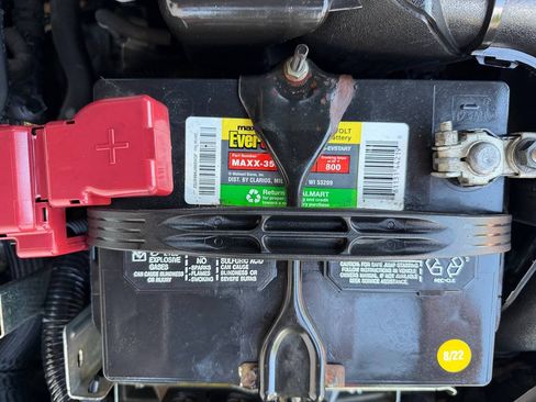 Used 2013 Nissan Sentra SV FWD image 31